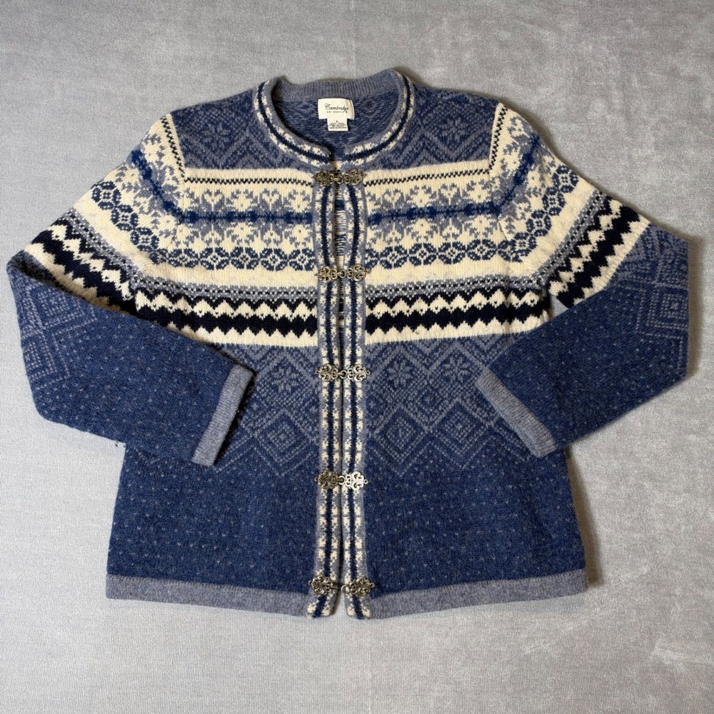 VTG Cambridge Dry Goods Wool Nordic Fair Isle Cardigan Blue Metal Clasp Large